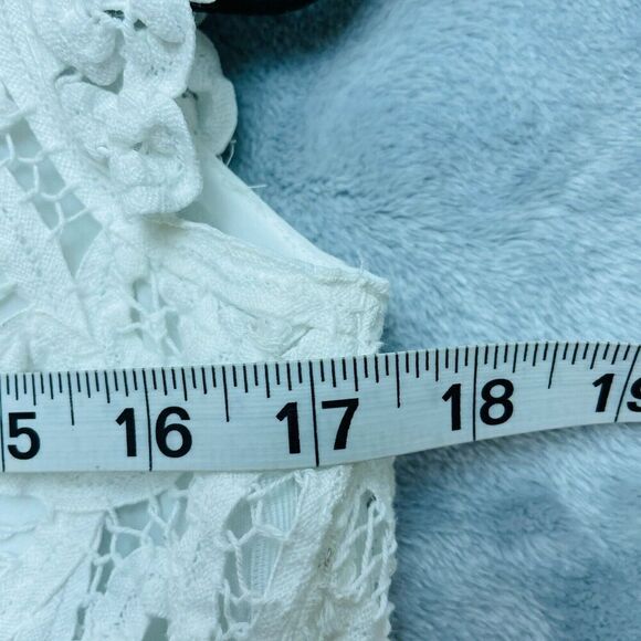 Anne Carson Linen Blend‎ Blouse Top Womens 6 White Battenburg Lace Cap Sleeve - Picture 6 of 8